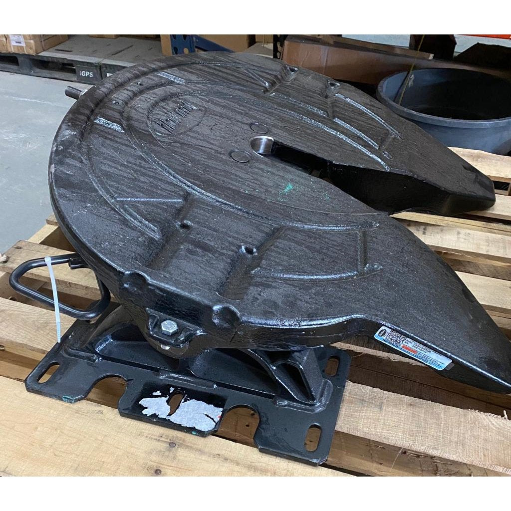 Holland Fifth Wheel Assembly with FW35 Top Plate and Brackets | FW35Y800XL00