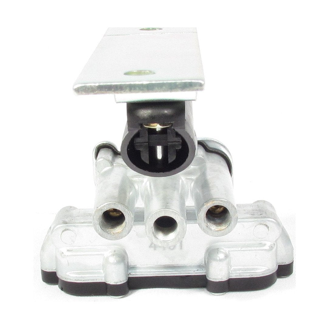 Fortpro Leveling Valve (Neway Type), 1/8" NPT Ports, Replacement for Haldex 90054007 | F204401